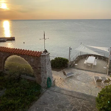 Virevent Villa